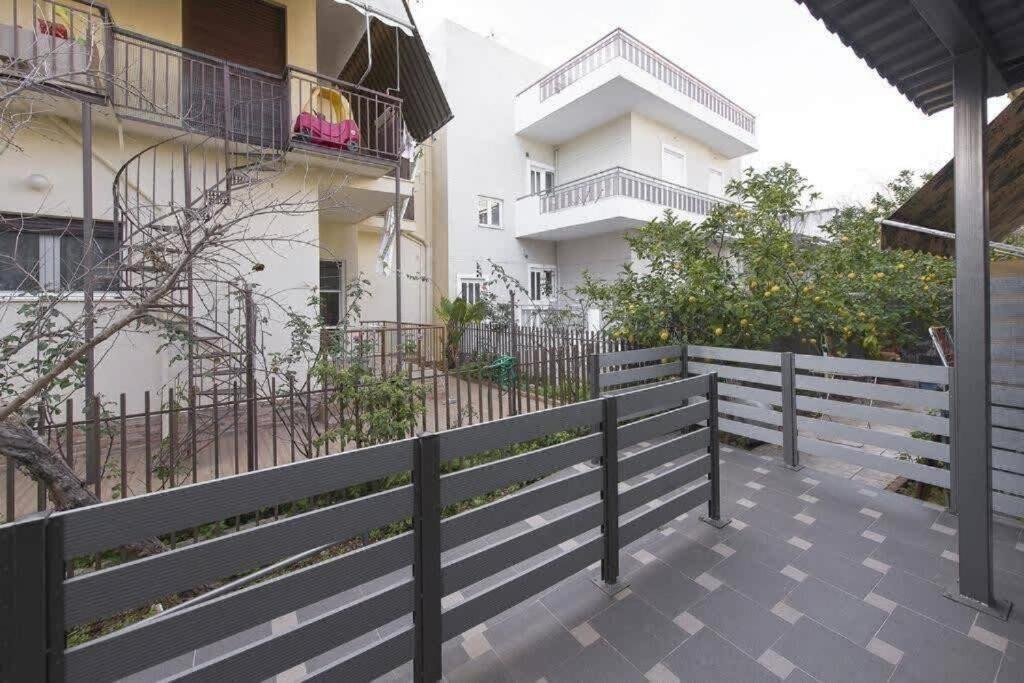 Modern Fully-Equipped House, 5 Min Walk From Metro Villa Atina Dış mekan fotoğraf