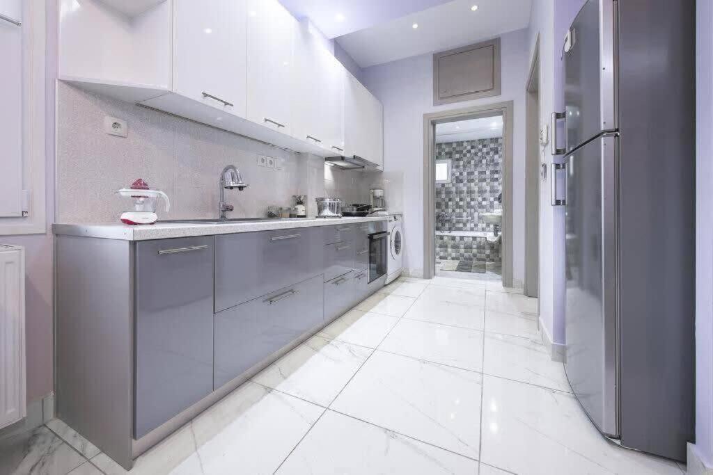 Modern Fully-Equipped House, 5 Min Walk From Metro Villa Atina Dış mekan fotoğraf