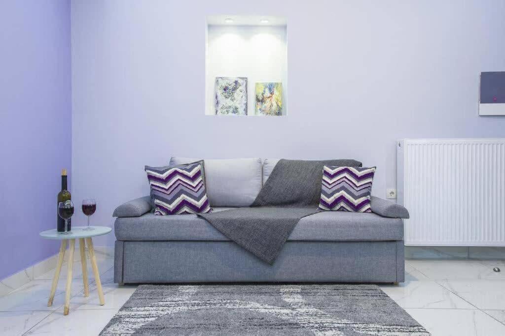 Modern Fully-Equipped House, 5 Min Walk From Metro Villa Atina Dış mekan fotoğraf